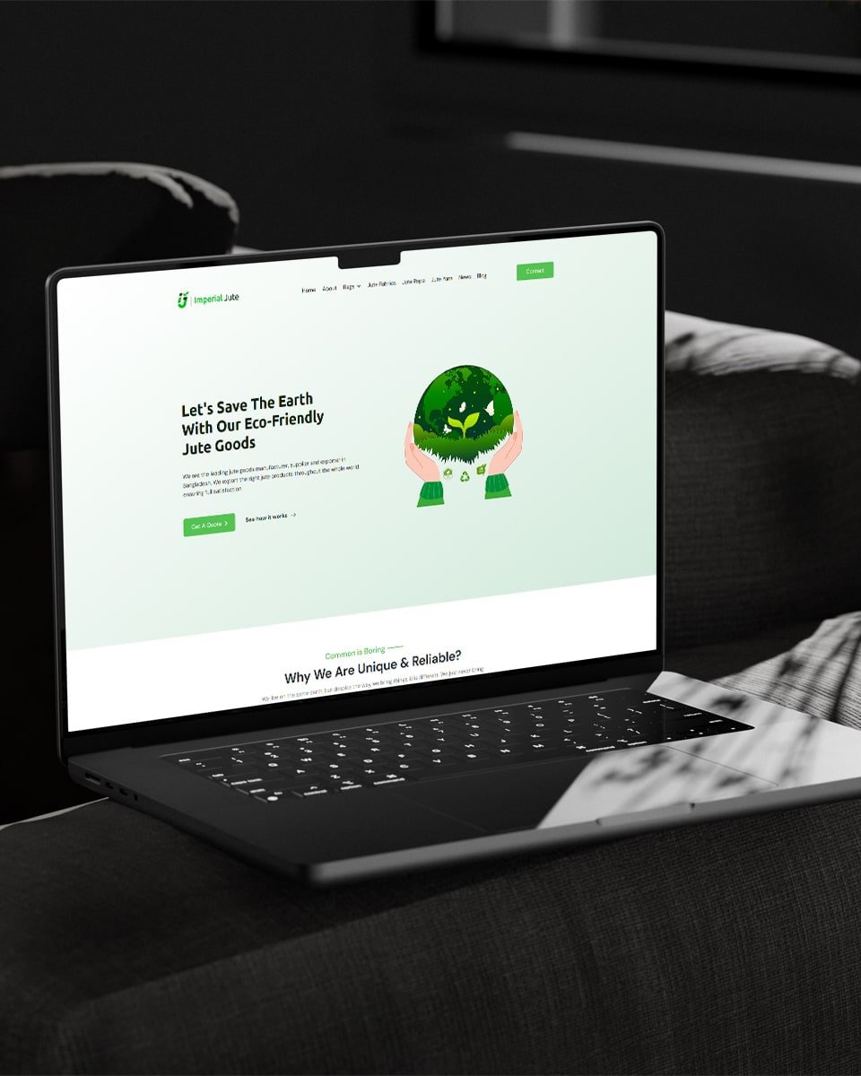 website moke up on black laptop